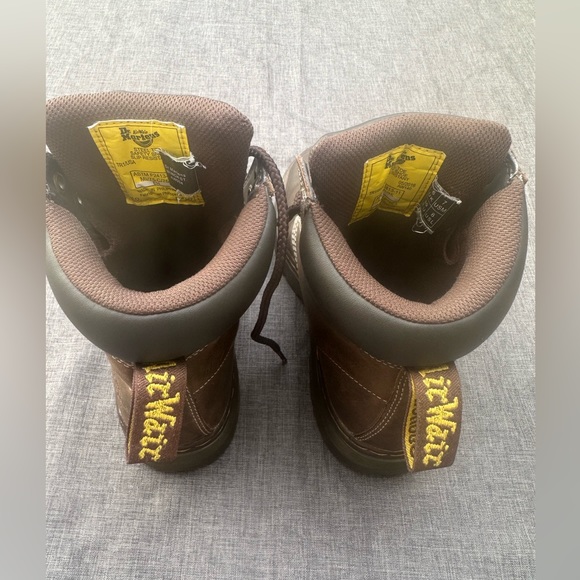 DR MARTENS ASTM F2413-11 MI/75 C/75
Size 7M B18 main image 4